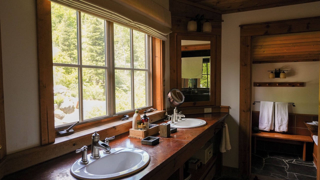 Photo of Bathroom in Sundance