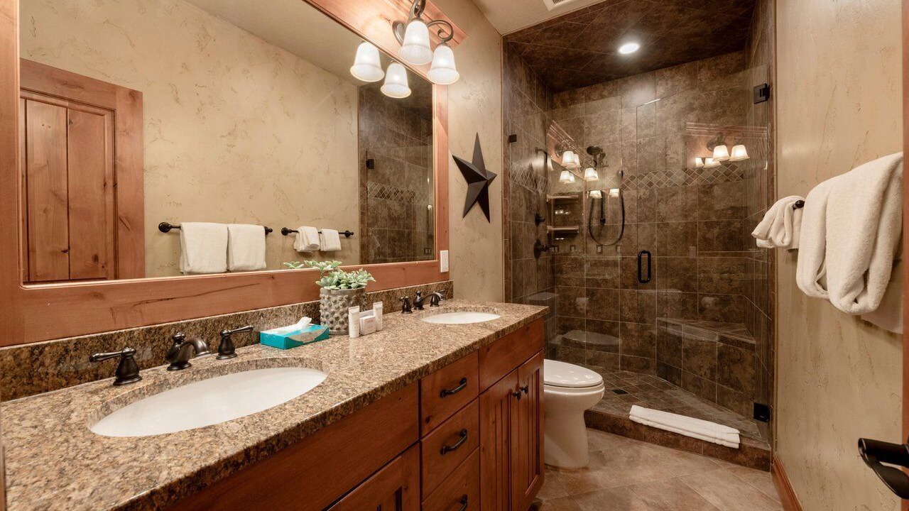 Photo of Bathroom in North Park City