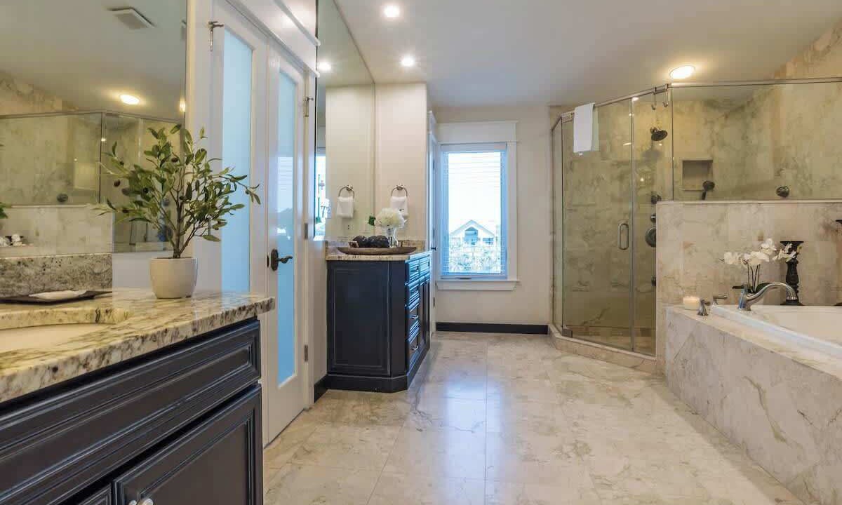 Photo of Bathroom in Seacrest