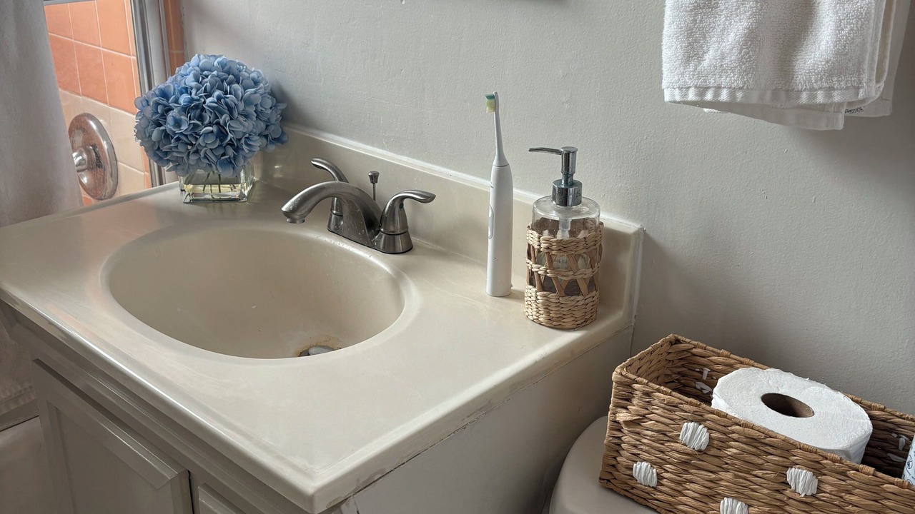 Photo of Bathroom in South Mission Beach