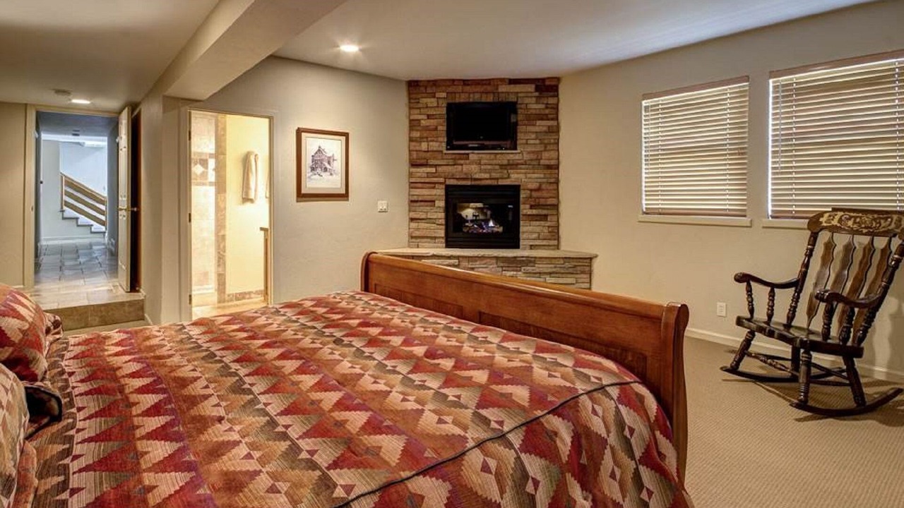 Photo of Bedroom in Deer Valley