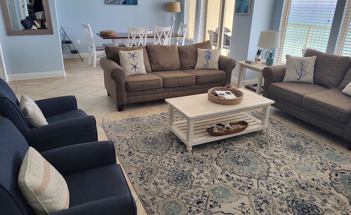 Photo of Livingroom in Thomas Drive