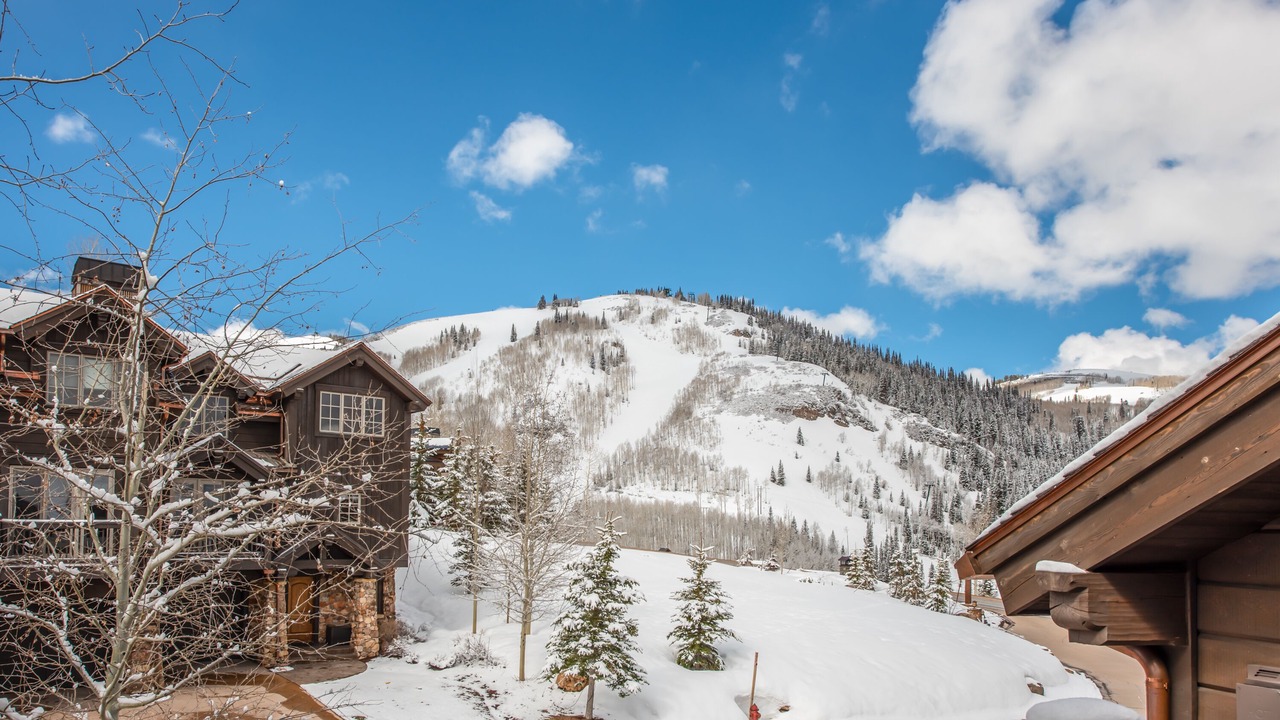 Photo of Others in Empire Pass