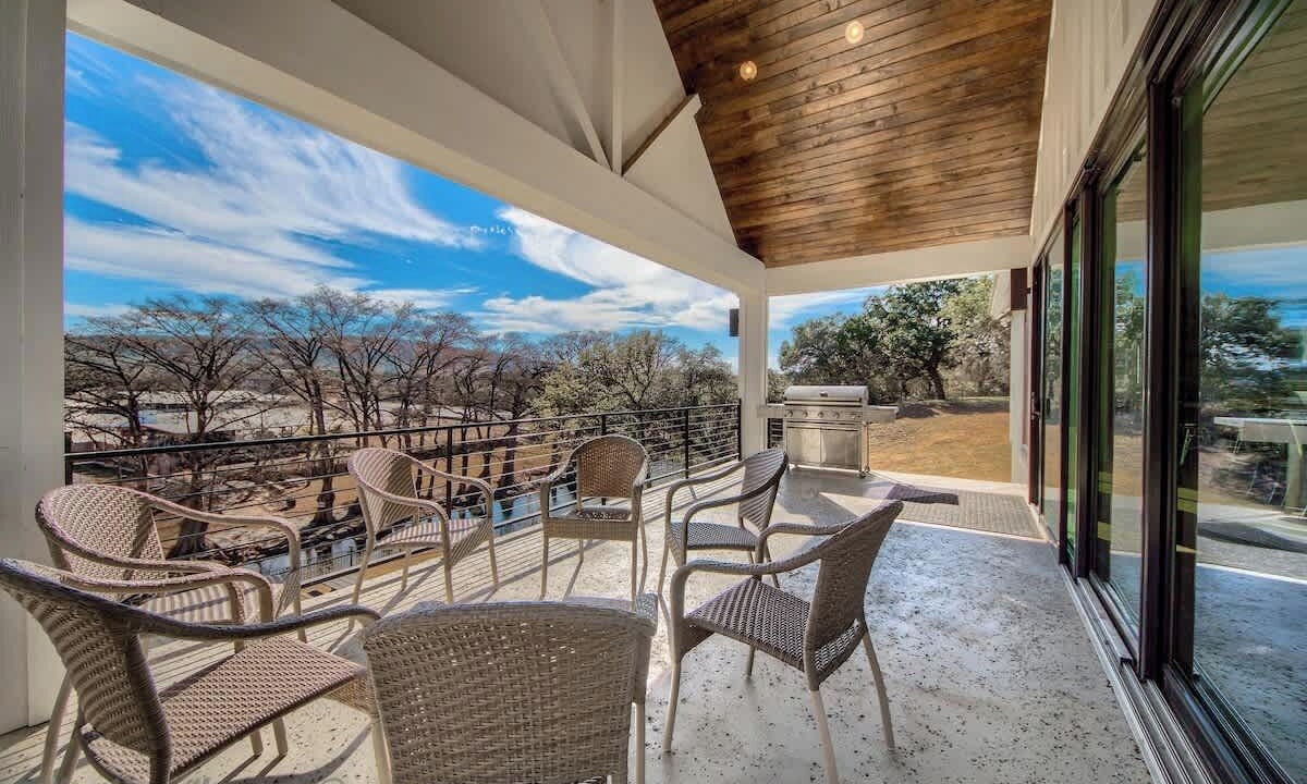 Photo of Others in Canyon Lake