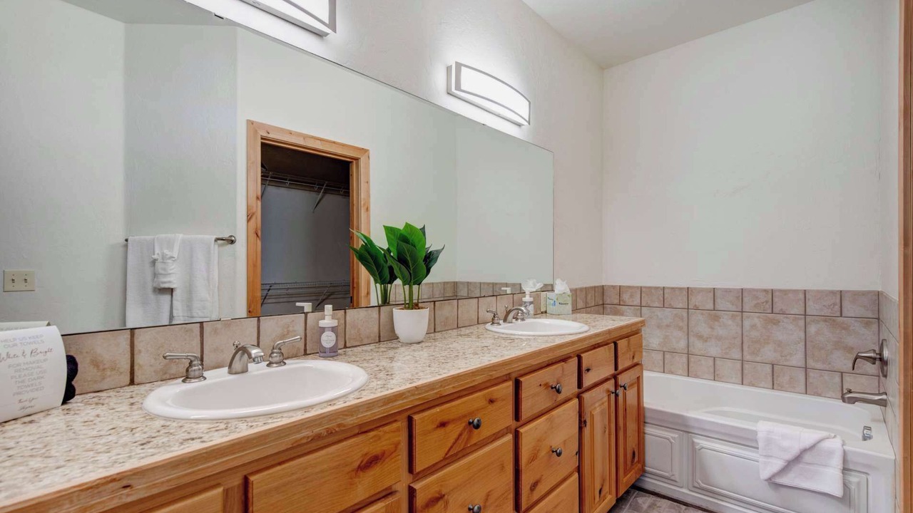 Photo of Bathroom in Kimball Junction