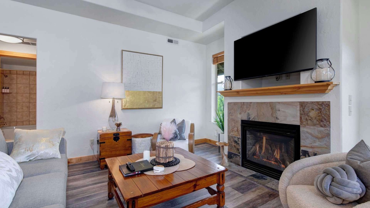 Photo of Livingroom in Kimball Junction