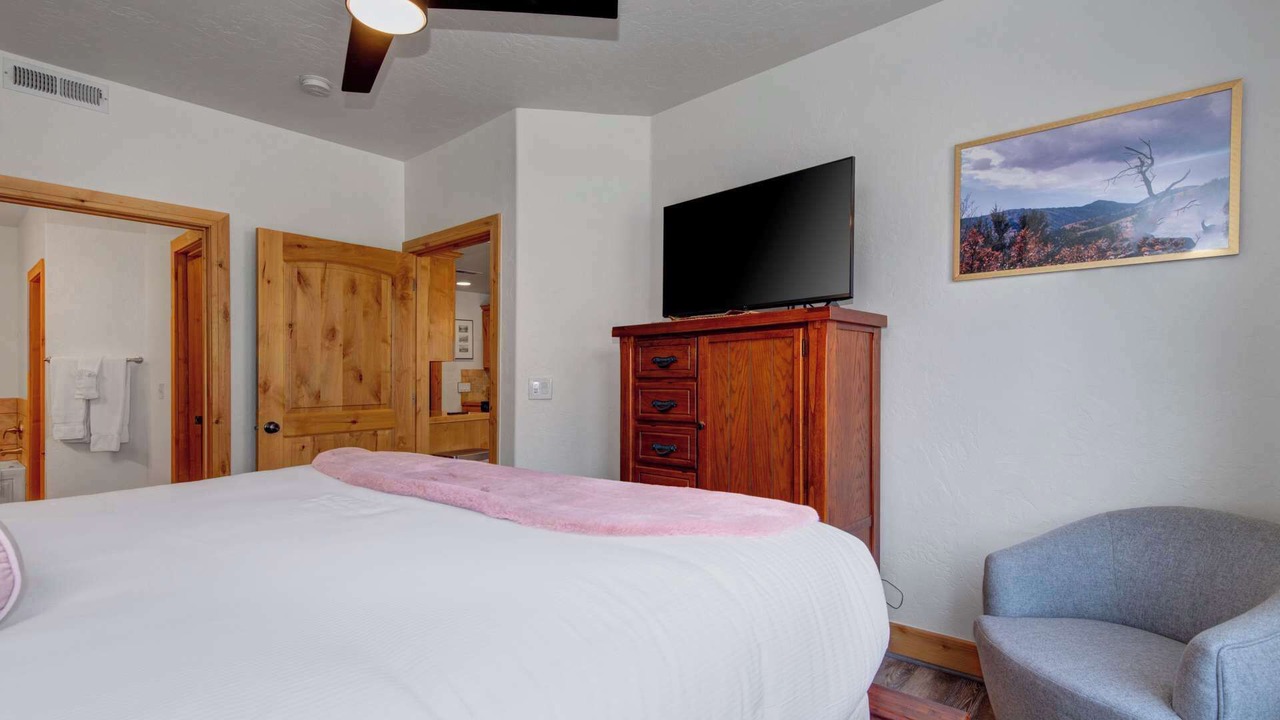 Photo of Bedroom in Kimball Junction