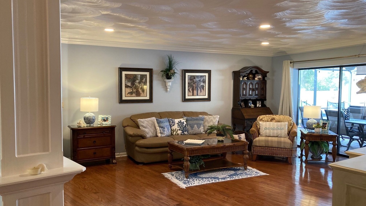 Photo of Livingroom in Hidden Lake Estates