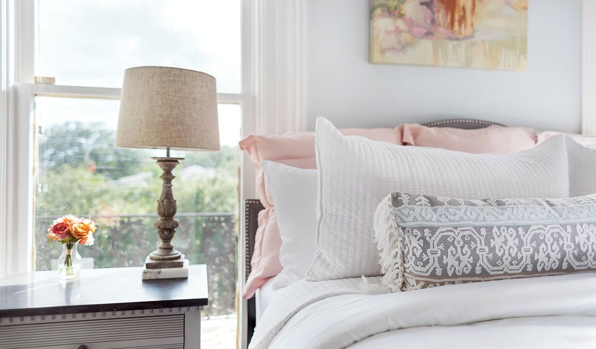 Photo of Bedroom in Historic District - North
