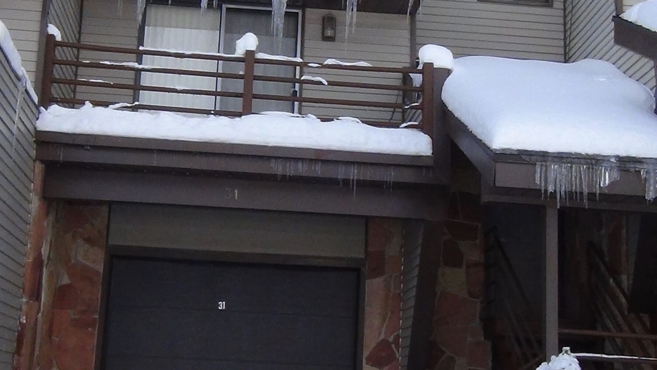 Photo of Outdoor in Summit Park