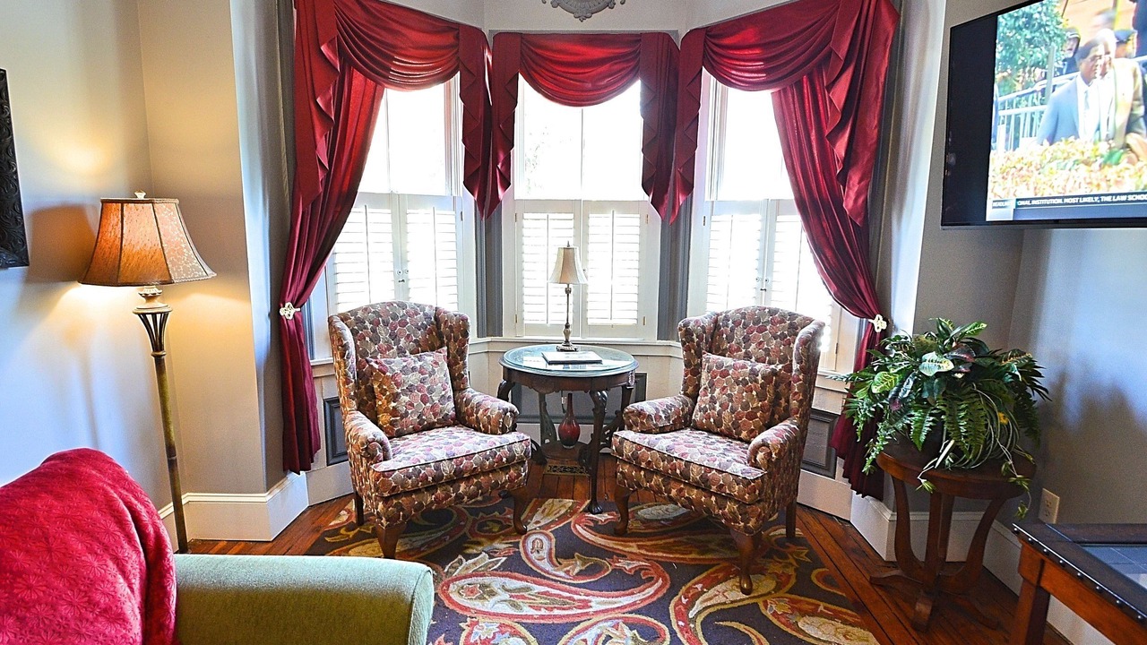 Photo of Livingroom in Beach Institute