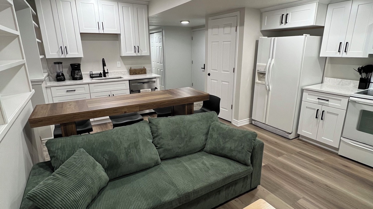 Photo of Livingroom in Pleasant Grove