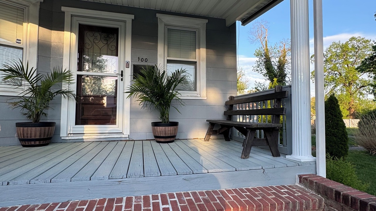 Photo of Patio Balcony in Elsmere