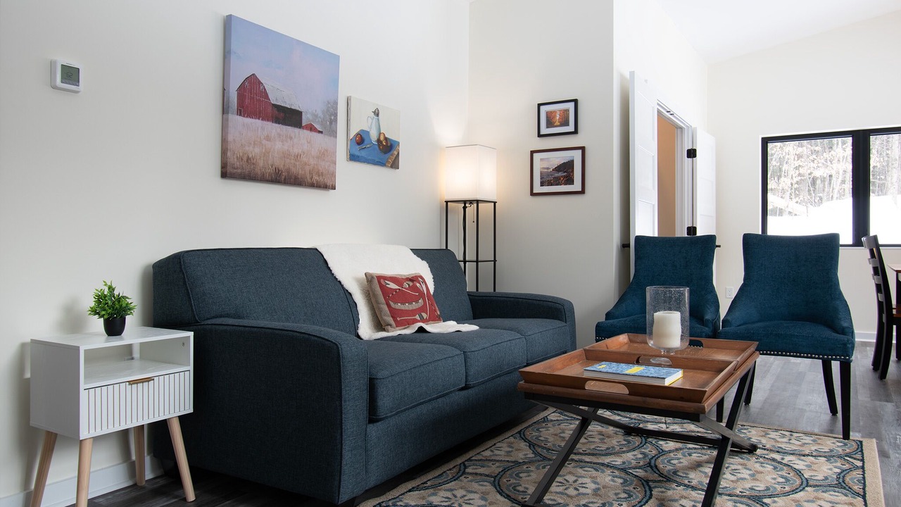 Photo of Livingroom in Warren