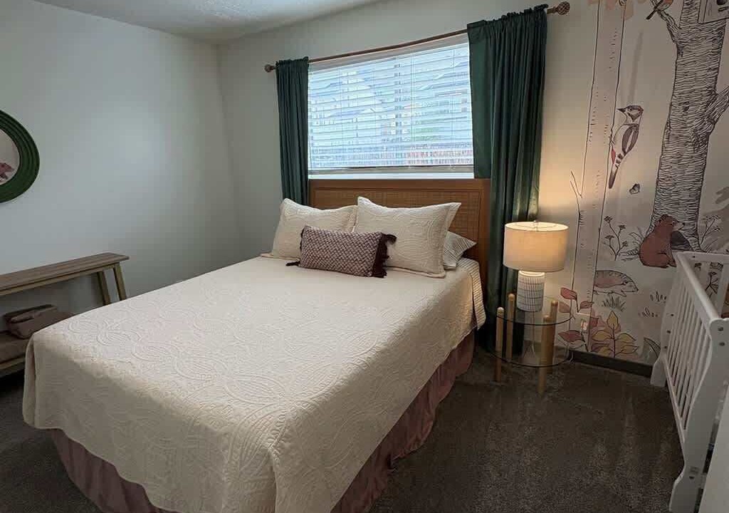 Photo of Bedroom in Pleasant Grove