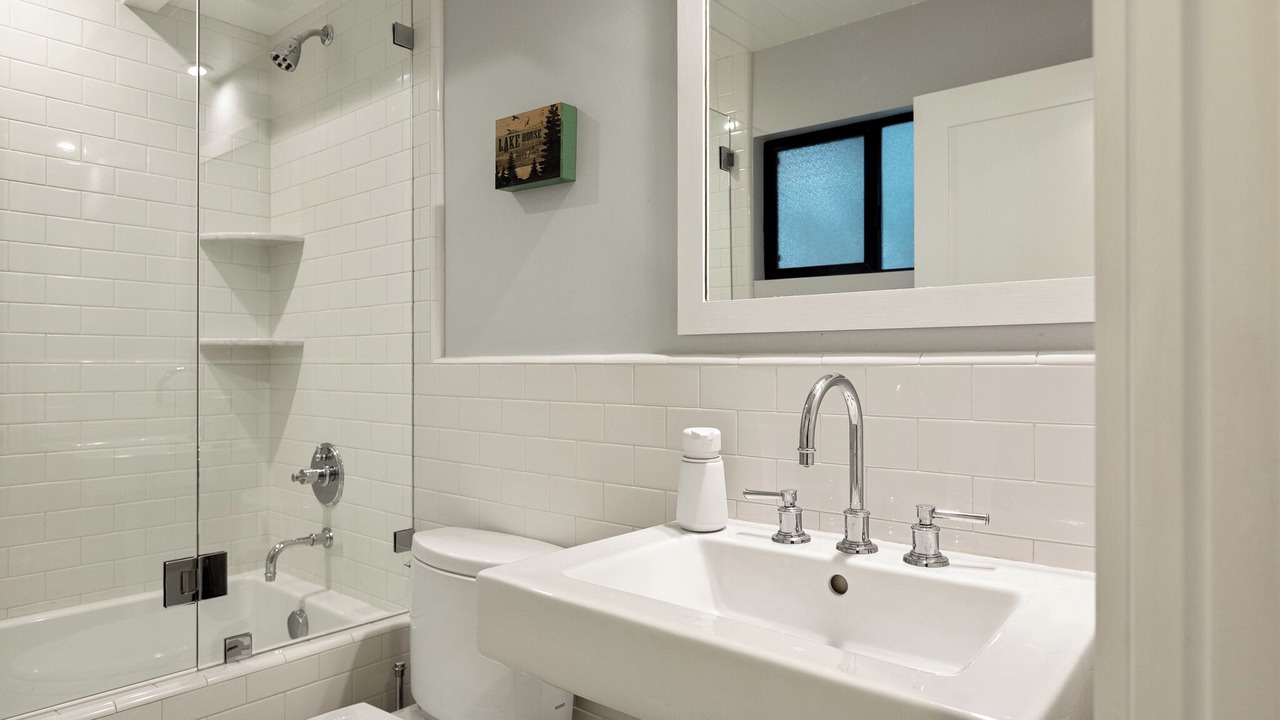 Photo of Bathroom in Cedar Glen