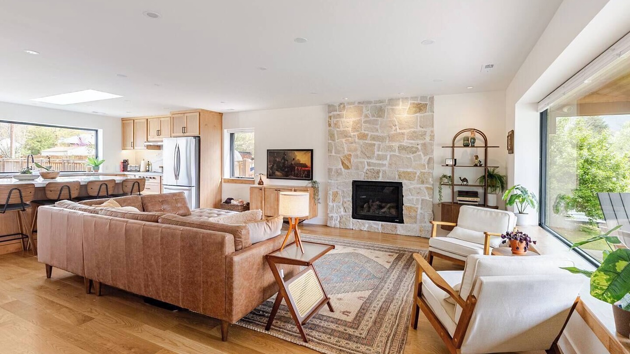 Photo of Livingroom in Sugar House