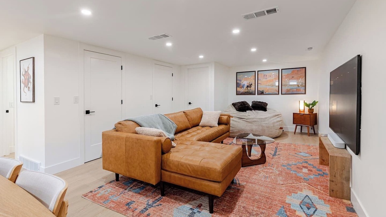 Photo of Livingroom in Sugar House