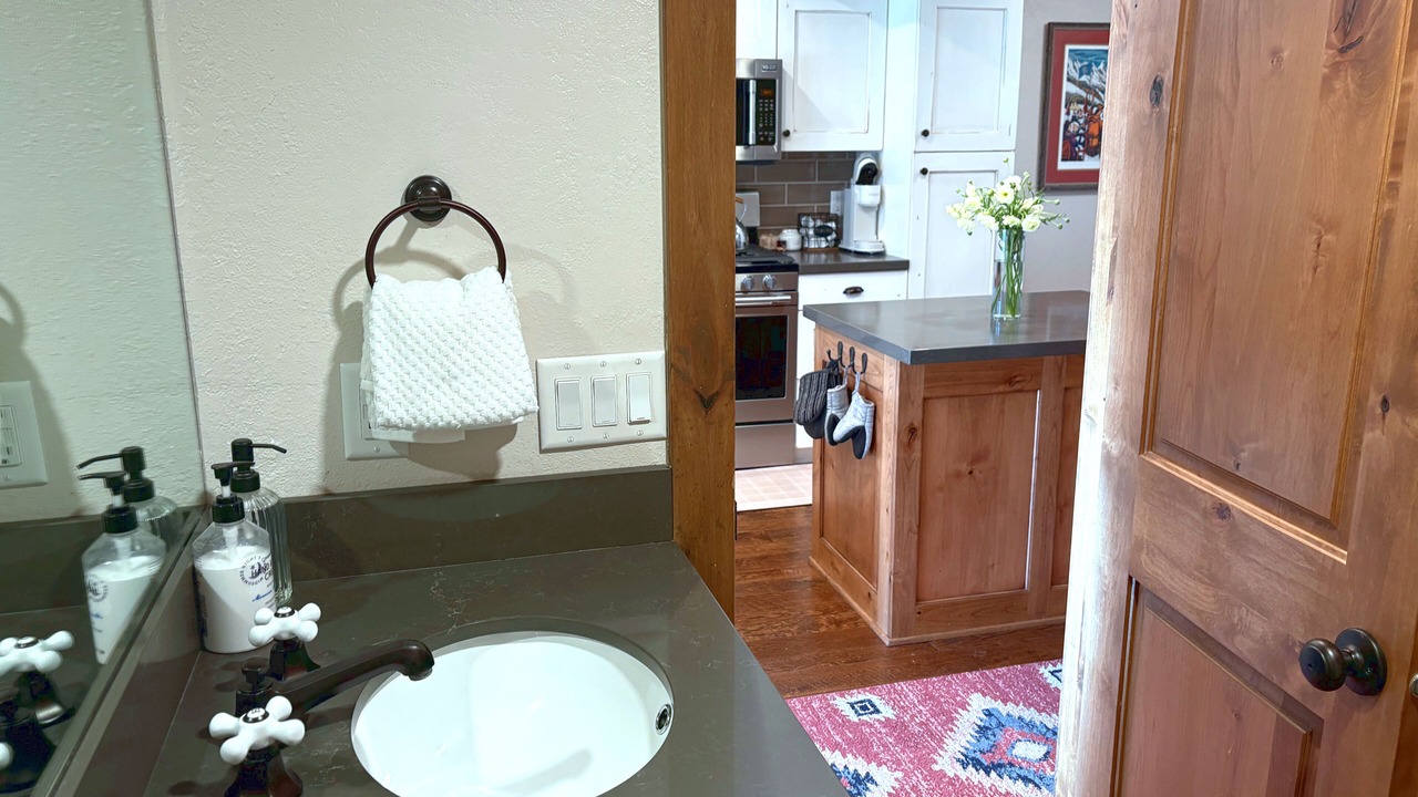 Photo of Kitchen in Park Meadows