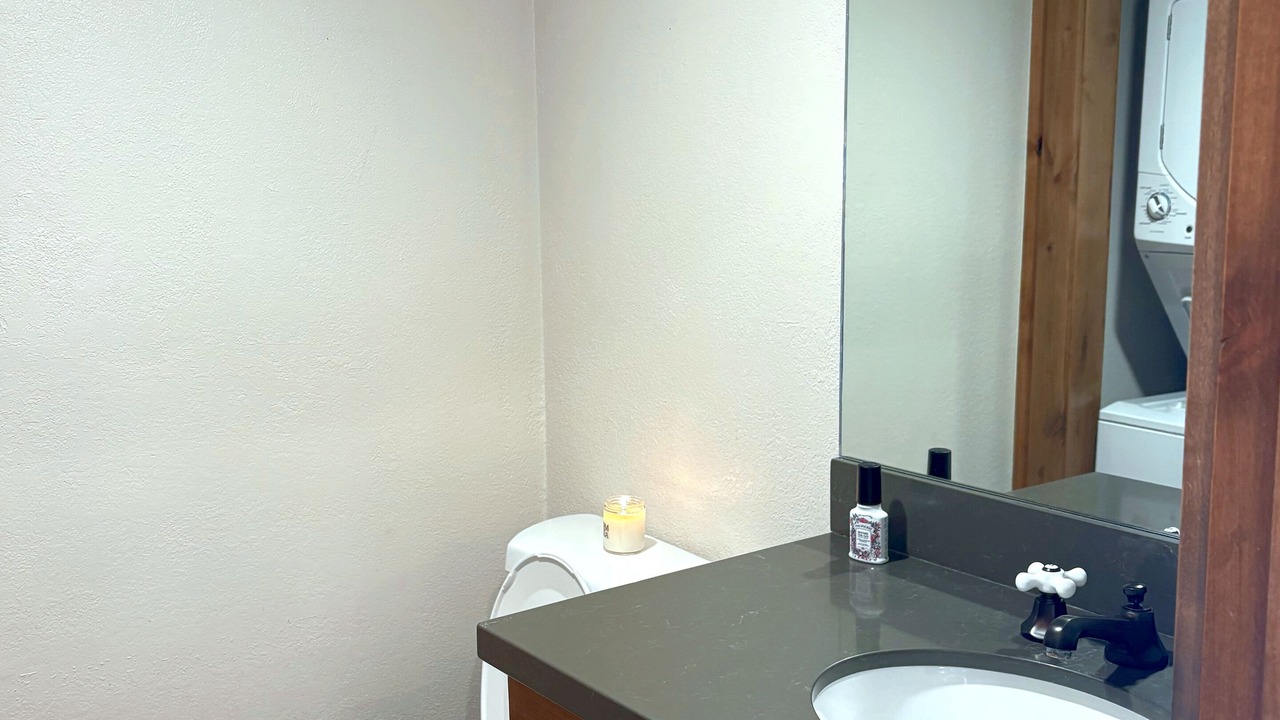 Photo of Bathroom in Park Meadows