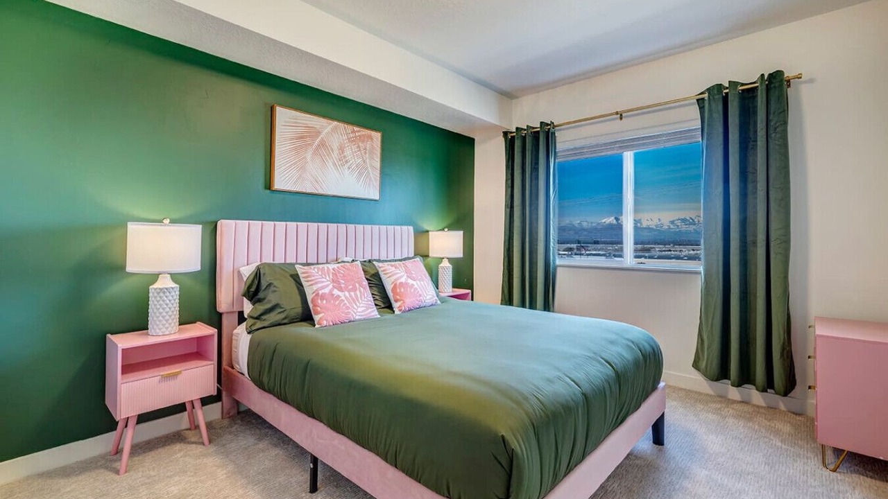 Photo of Bedroom in Draper