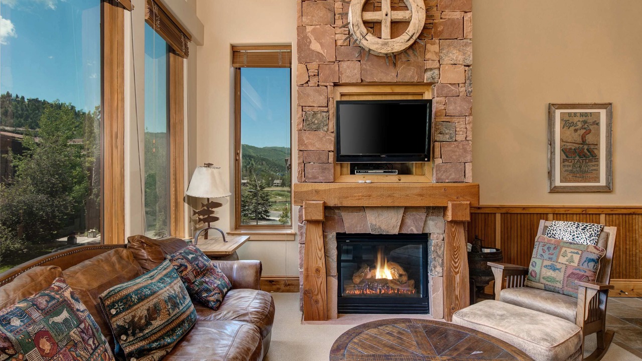 Photo of Livingroom in Deer Valley
