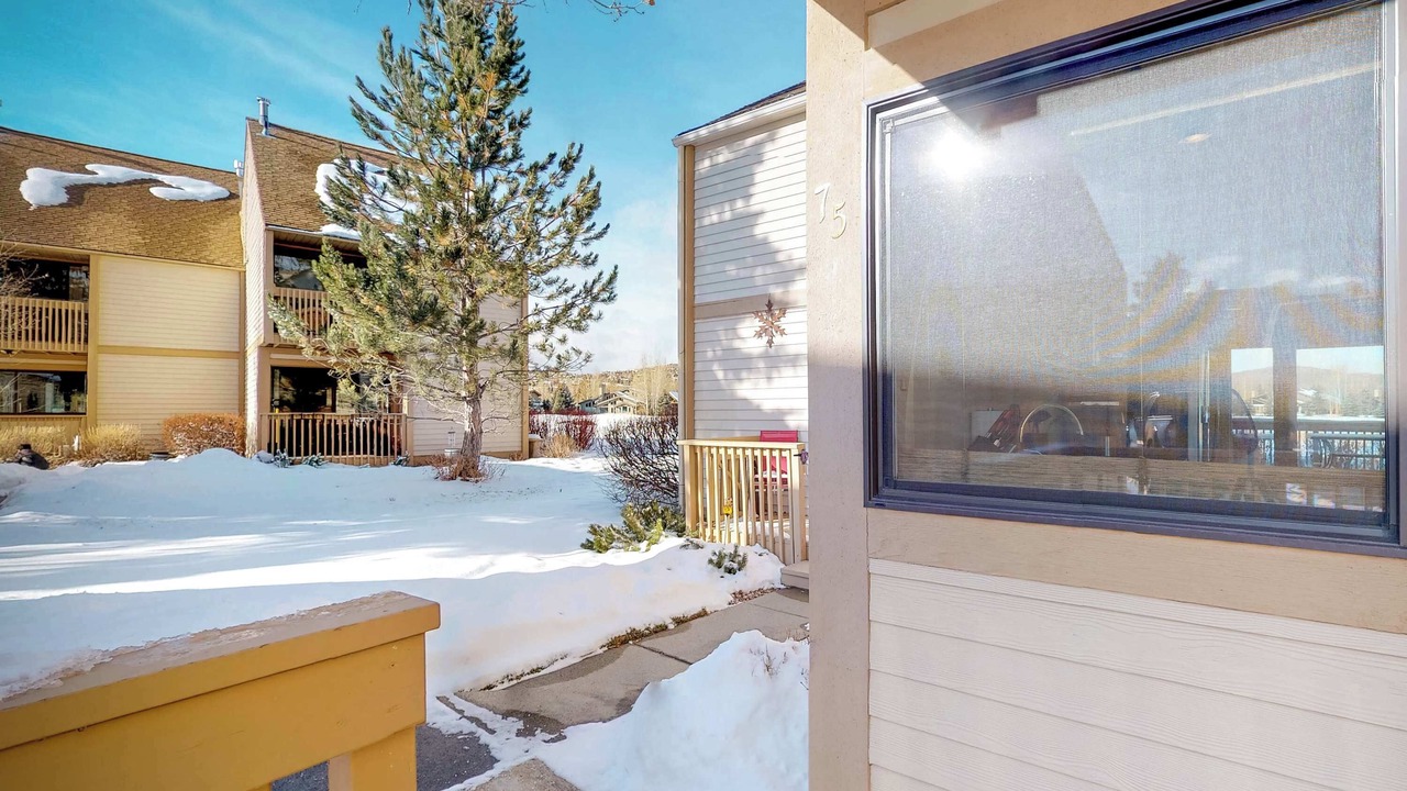 Photo of Outdoor in Park Meadows