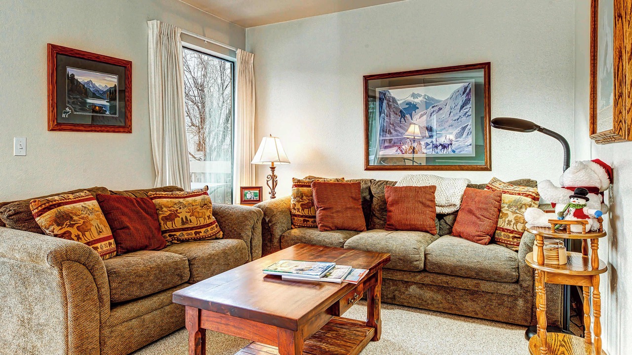 Photo of Livingroom in Park Meadows