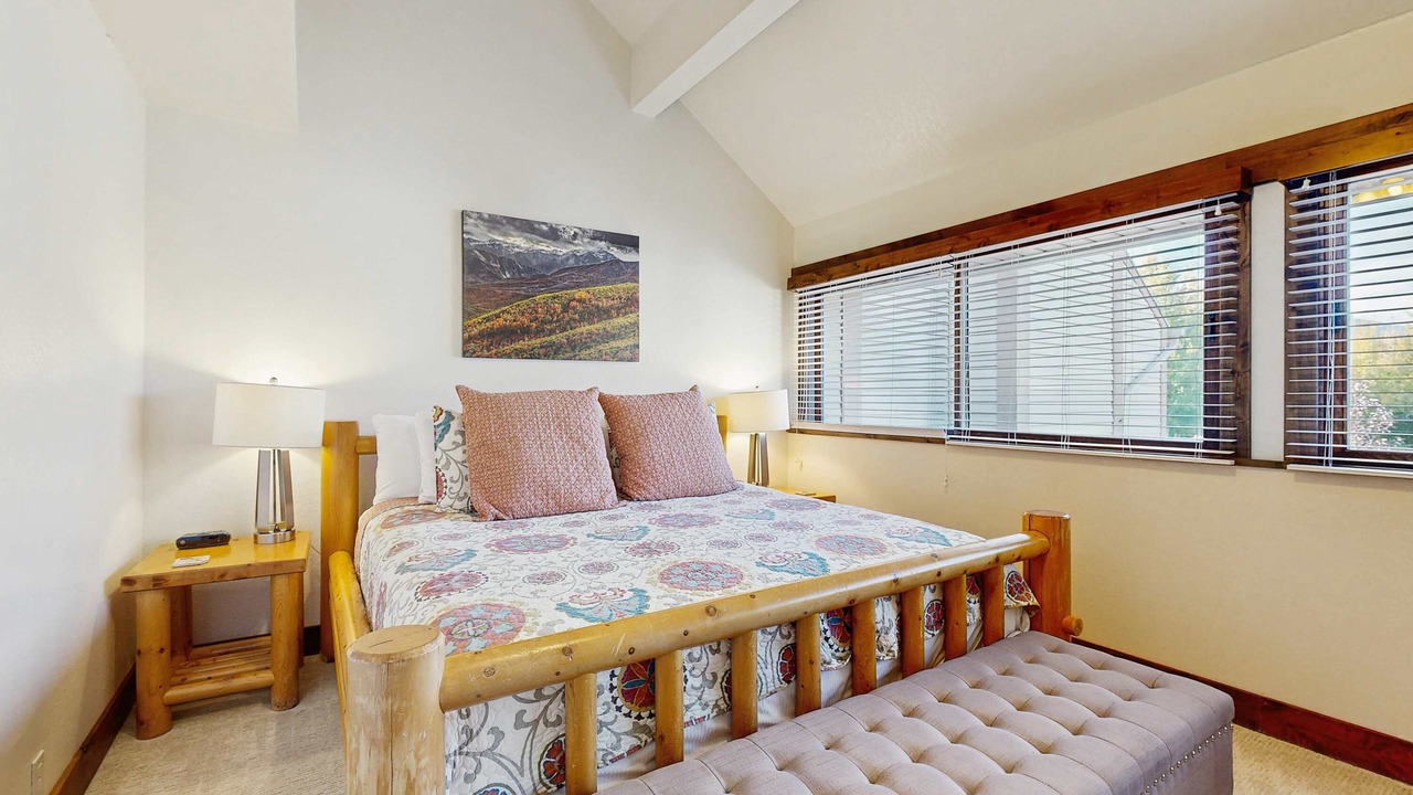 Photo of Bedroom in Park Meadows