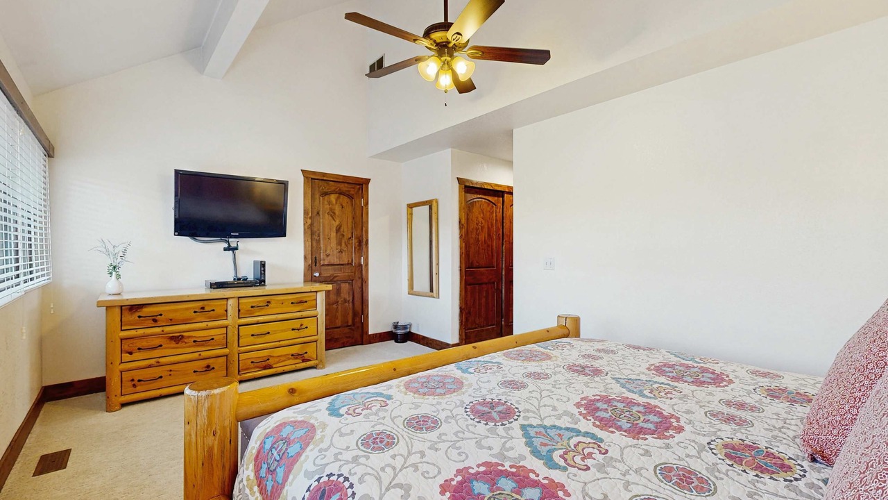 Photo of Bedroom in Park Meadows