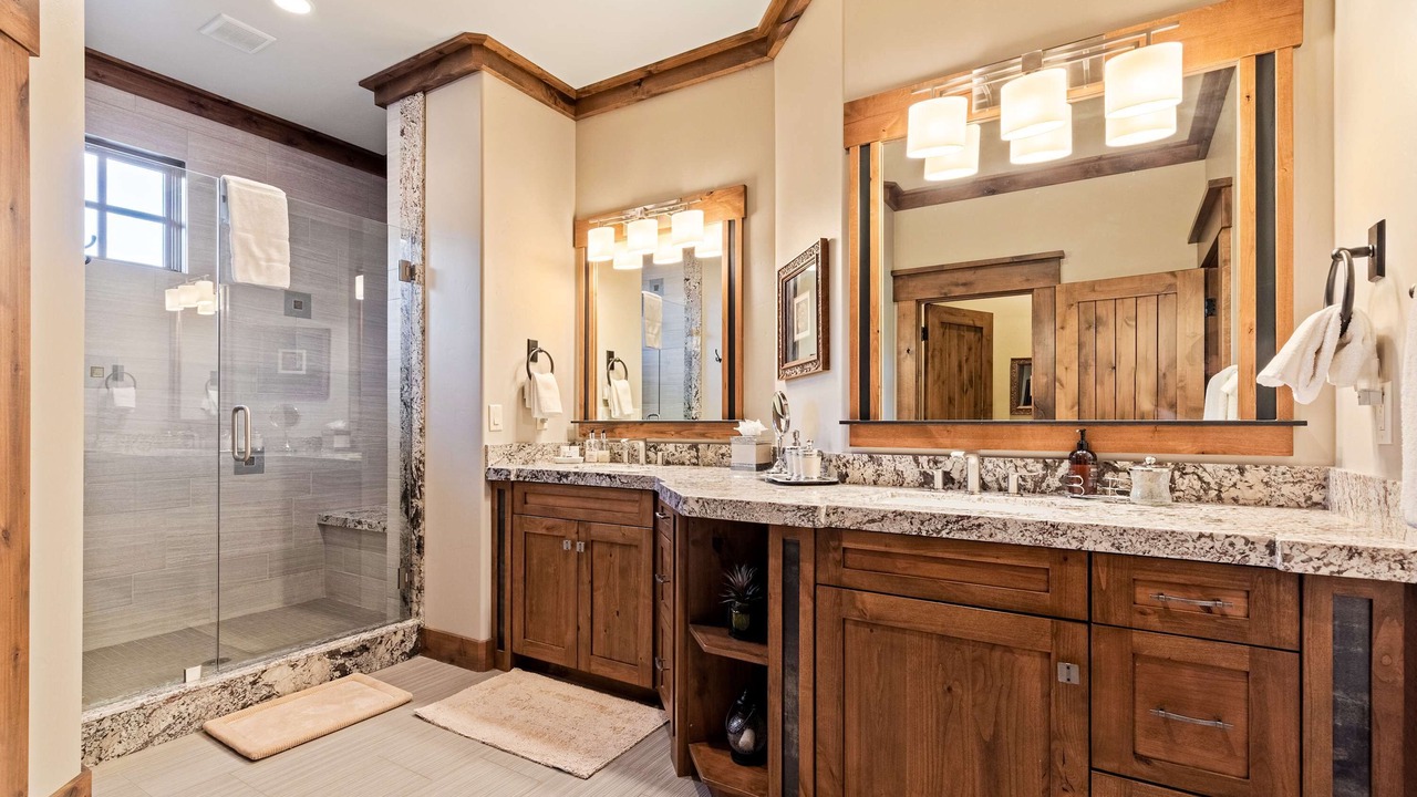 Photo of Bathroom in Park Meadows