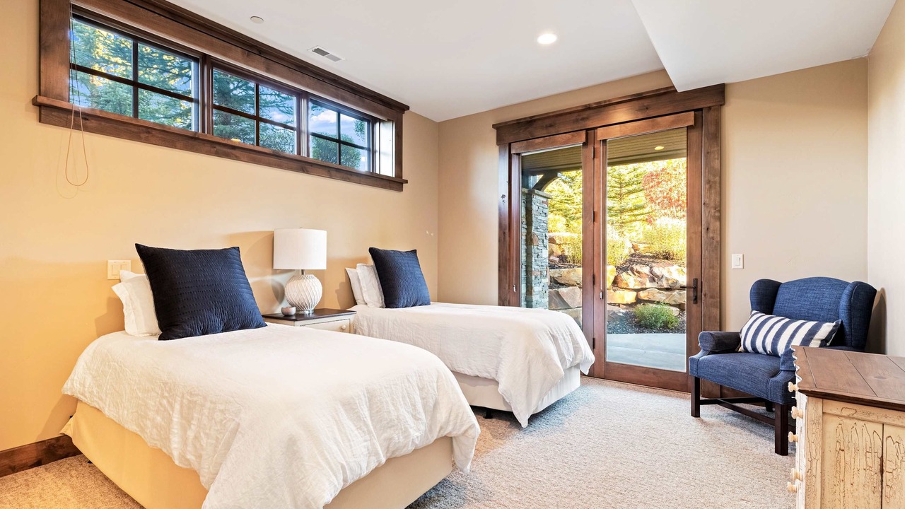 Photo of Bedroom in Park Meadows