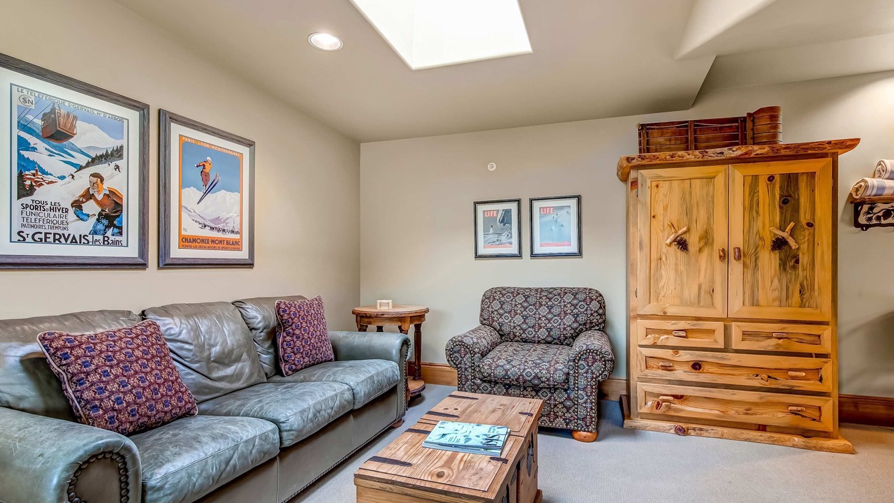 Photo of Livingroom in Deer Valley
