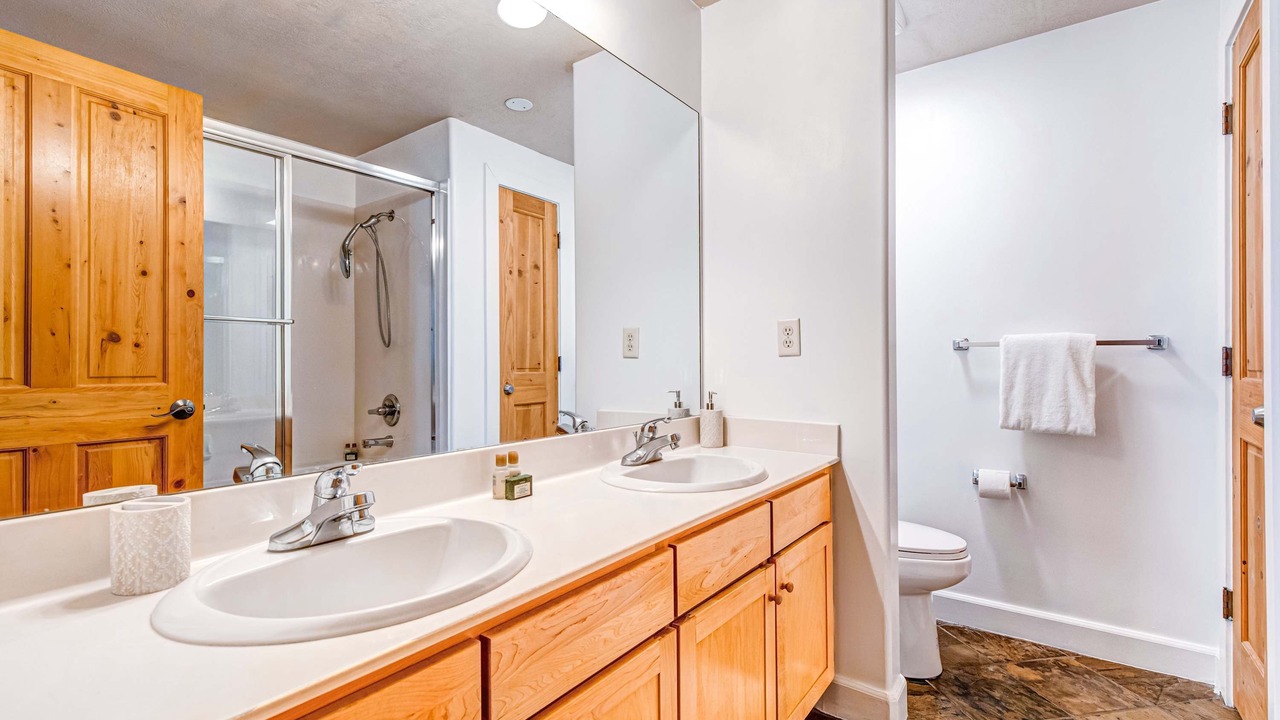Photo of Bathroom in Kimball Junction
