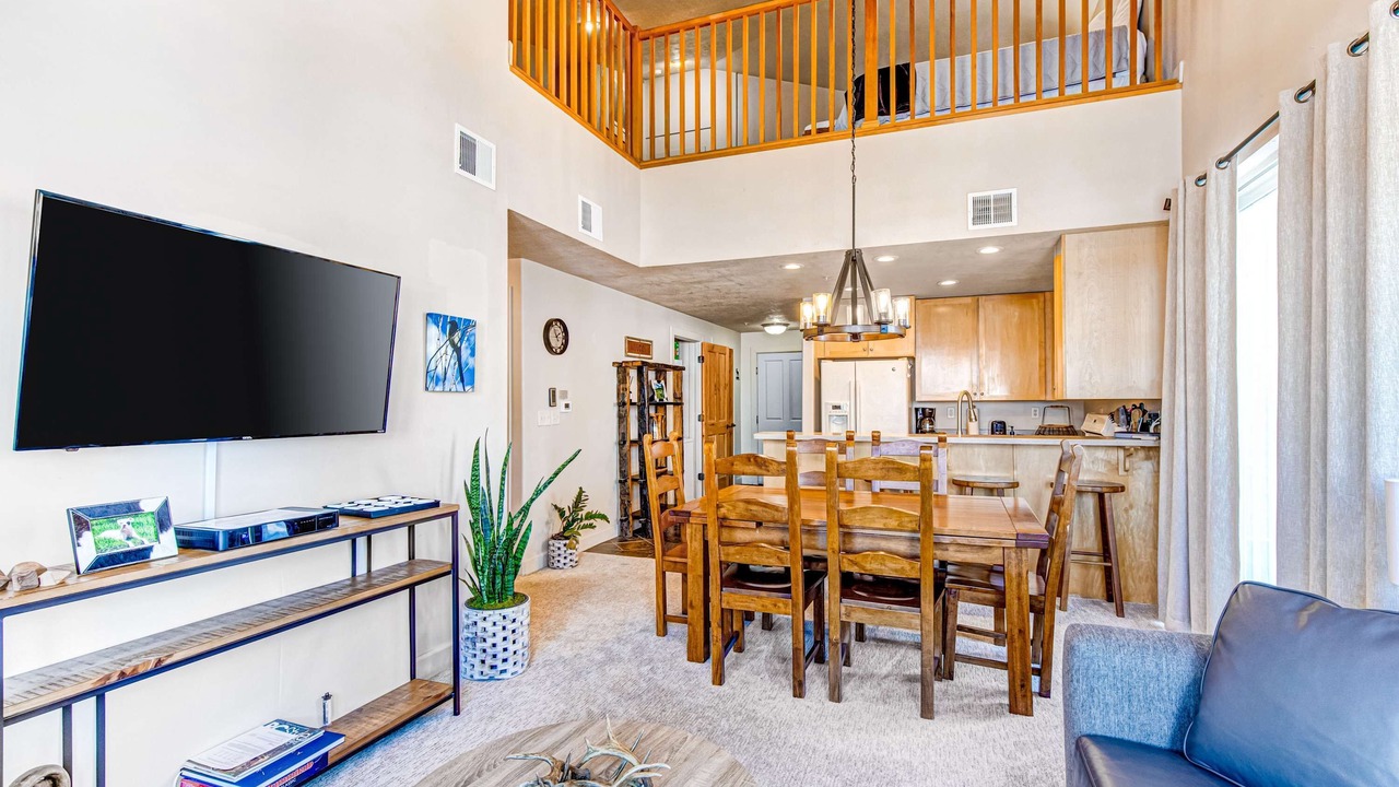 Photo of Livingroom in Kimball Junction