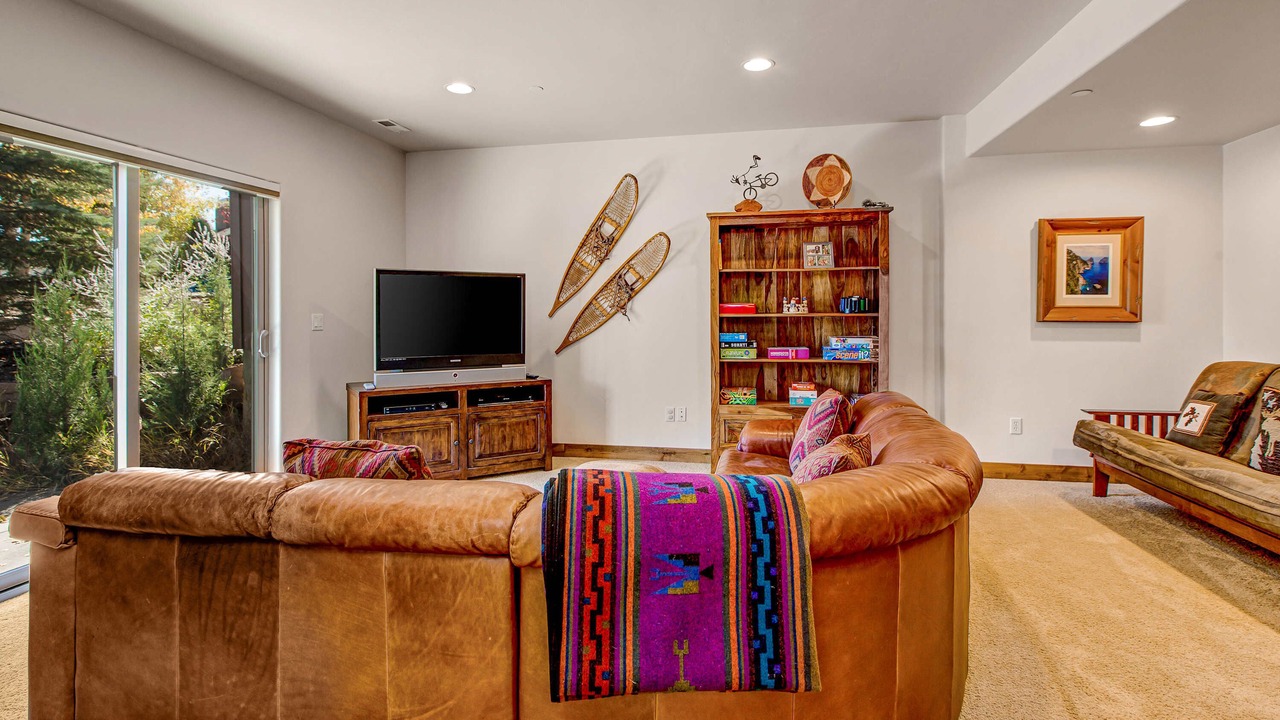 Photo of Livingroom in Pinebrook