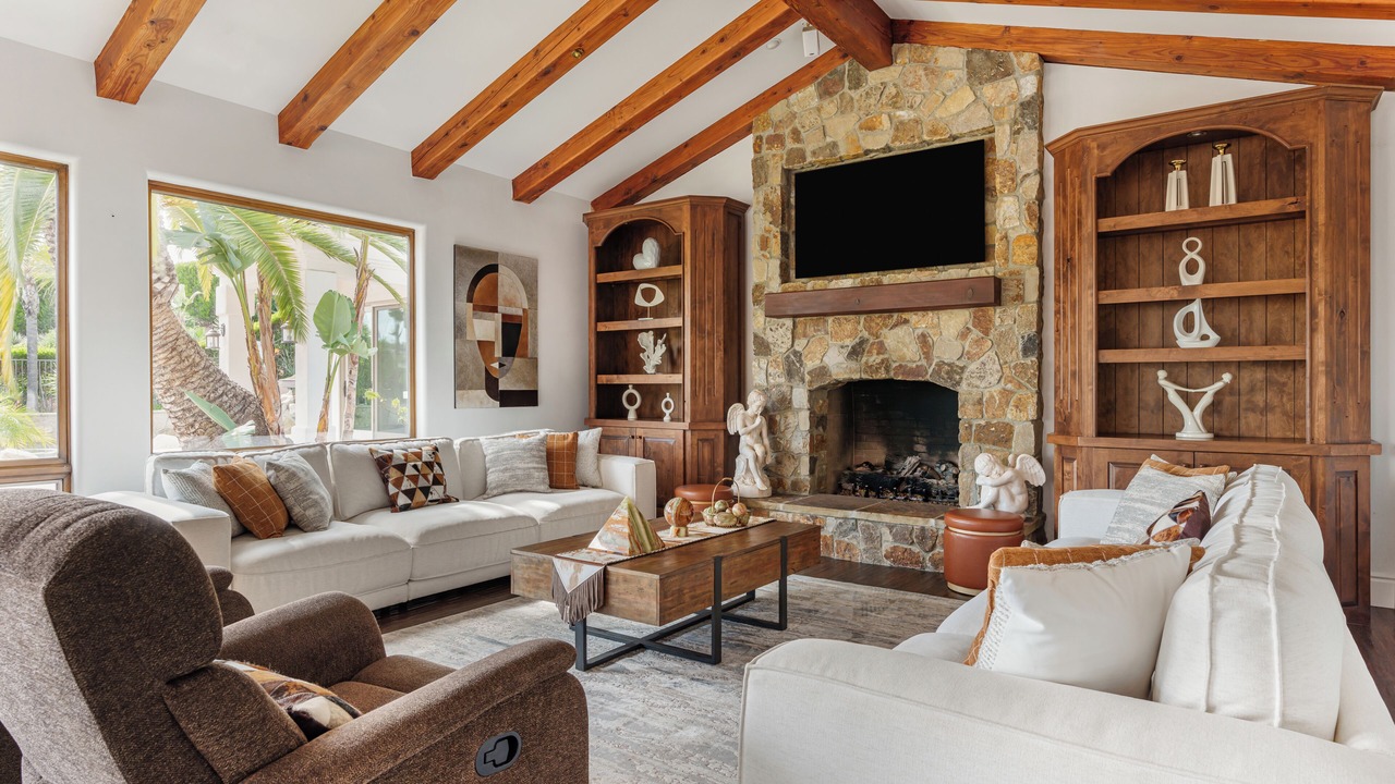 Photo of Livingroom in Poway