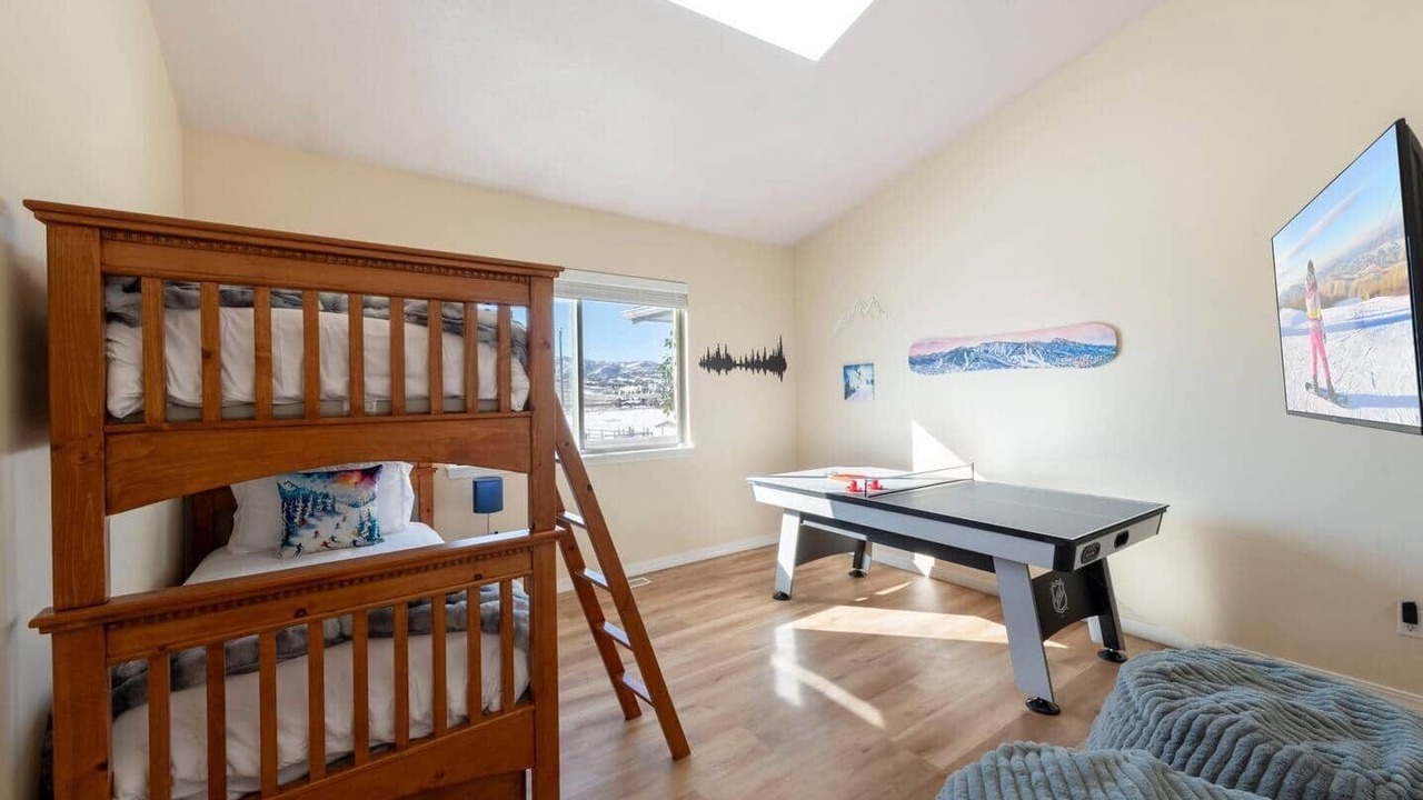 Photo of Bedroom in North Snyderville Basin