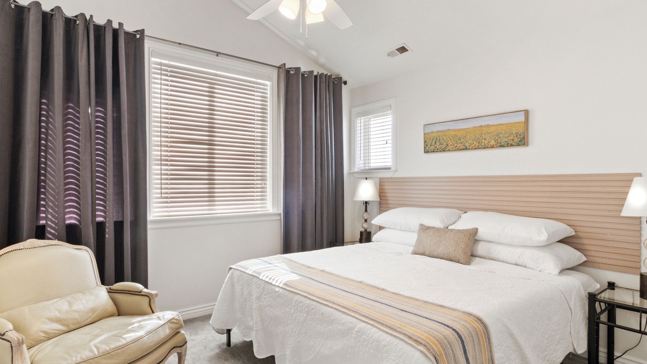 Photo of Bedroom in Draper