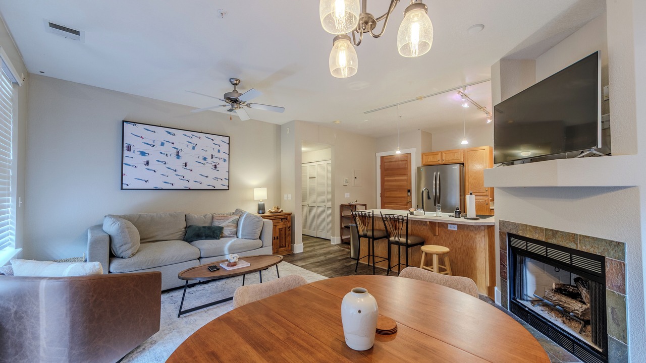 Photo of Livingroom in Pinebrook