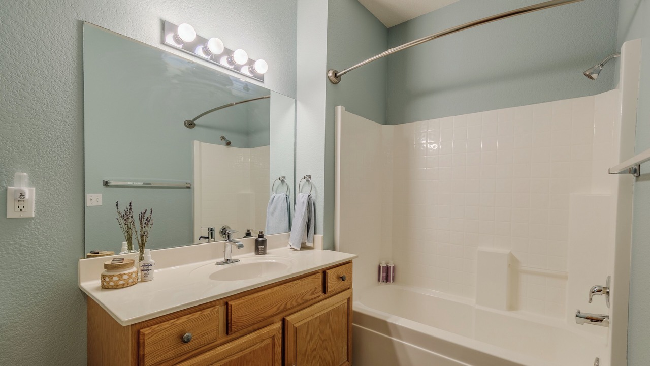 Photo of Bathroom in Pinebrook