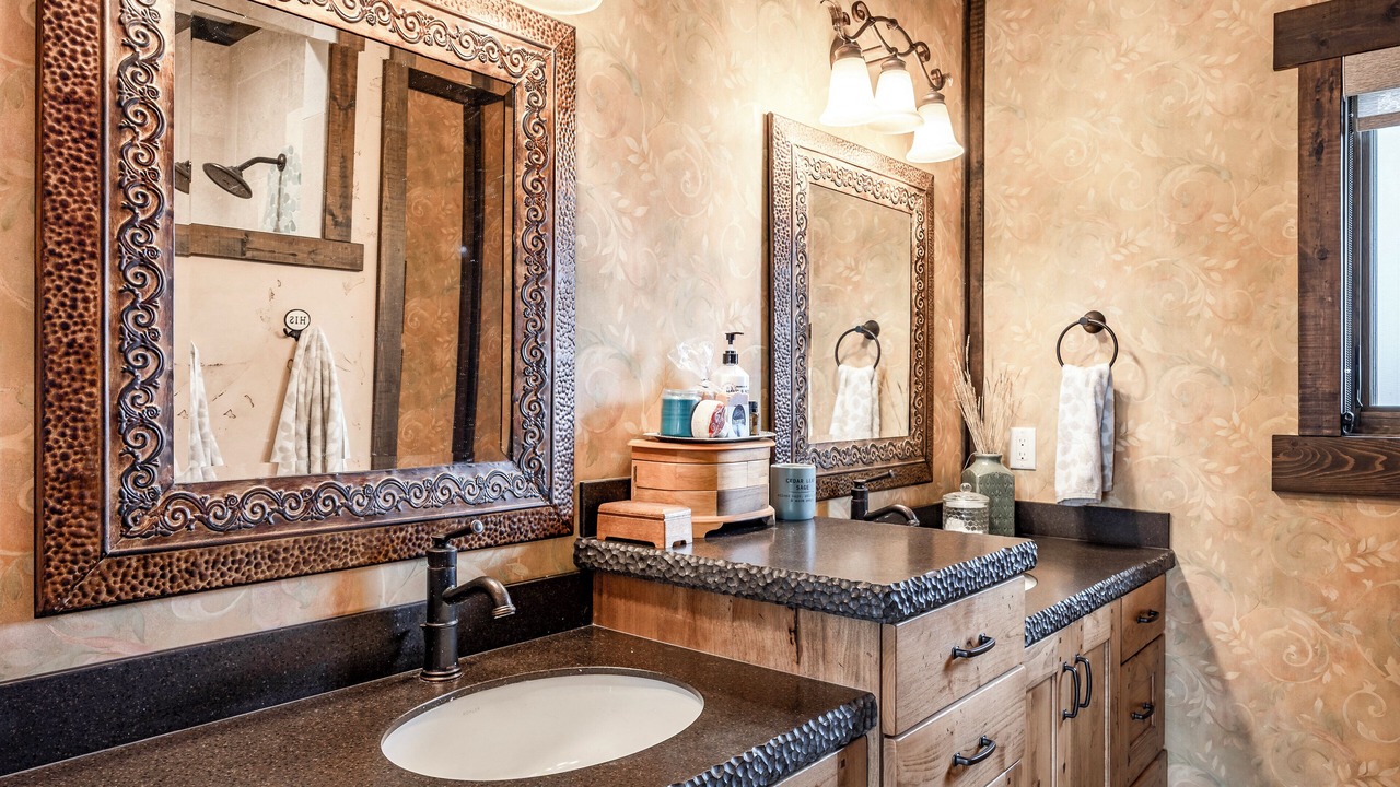 Photo of Bathroom in Fruitland