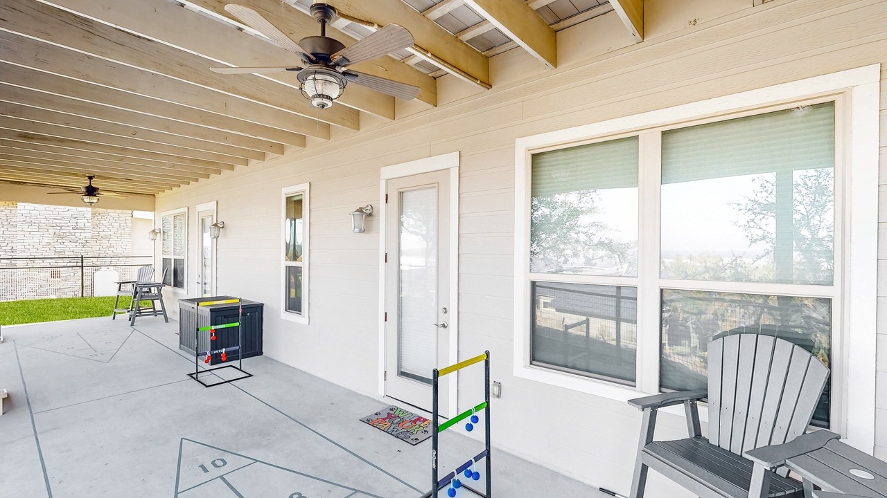 Photo of Patio Balcony in Canyon Lake