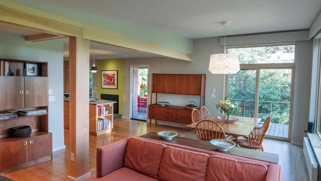 Photo of Livingroom in Amherst