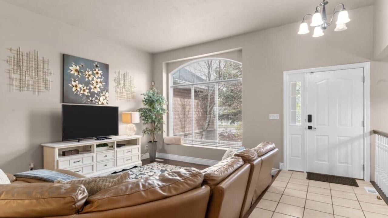 Photo of Bedroom in Draper