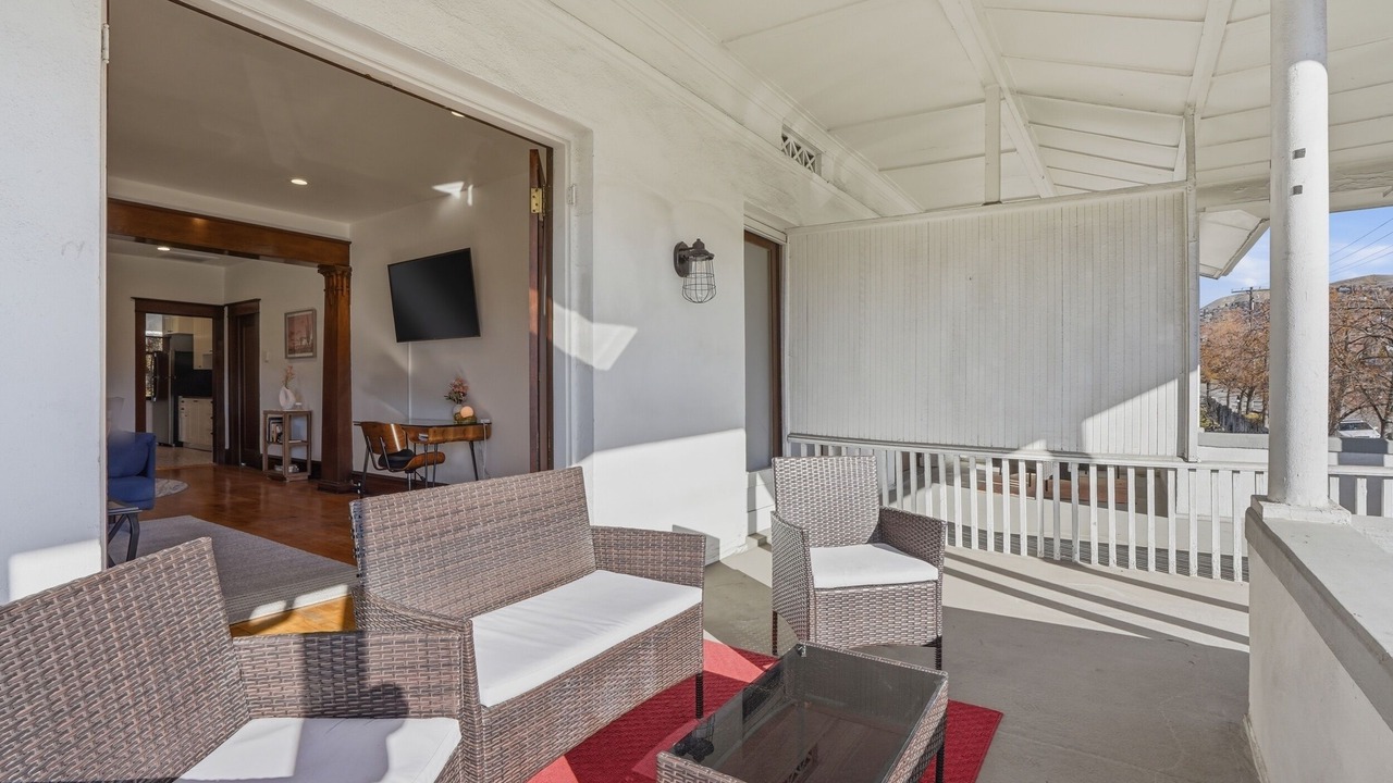 Photo of Patio Balcony in Central City