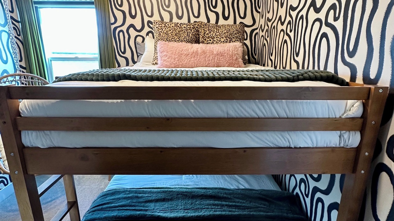 Photo of Bedroom in Poplar Grove