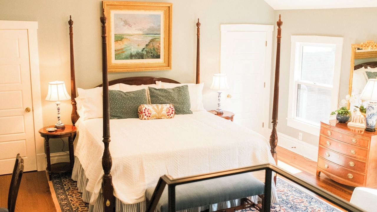 Photo of Bedroom in Millersburg