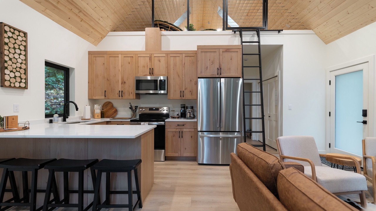 Photo of Kitchen in Gold Bar