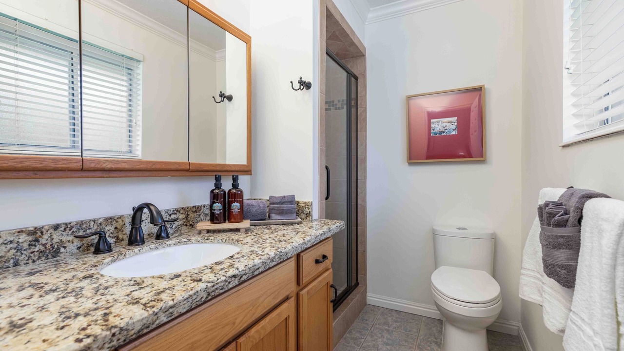 Photo of Bathroom in Sandy